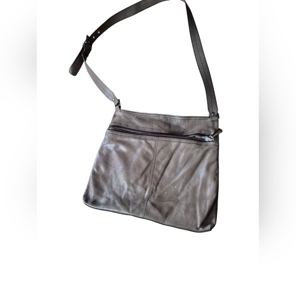 HOBO Brown Leather Messenger Bag with Soft-Sided Design